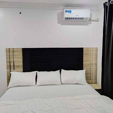 Lekki Continental Apartment Lagos Esterno foto